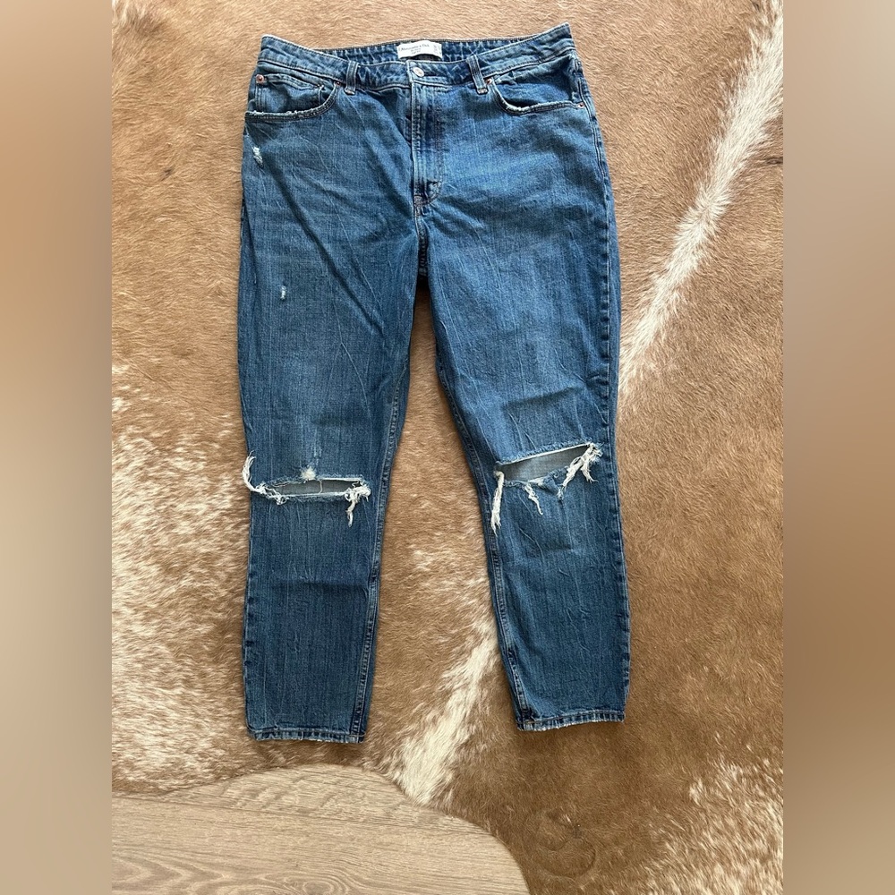 Abercrombie & Fitch Blue High Rise Jeans - Picture 2 of 5